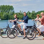 Wellness With Sauna, Outdoor Bath And Shower, Parc Maasresidence Thorn