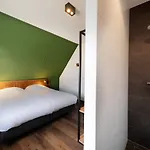 Wellness With Sauna, Outdoor Bath And Shower, Parc Maasresidence Villa Thorn