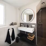 Wellness With Sauna, Outdoor Bath And Shower, Parc Maasresidence Villa Thorn