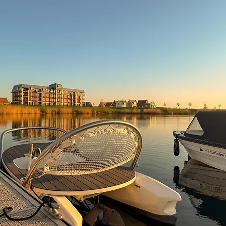 Wellness With Sauna, Outdoor Bath And Shower, Parc Maasresidence Villa *