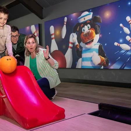 Wellness With Sauna, Outdoor Bath And Shower, Parc Maasresidence Торн