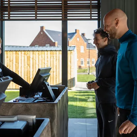 Wellness With Sauna, Outdoor Bath And Shower, Parc Maasresidence Thorn