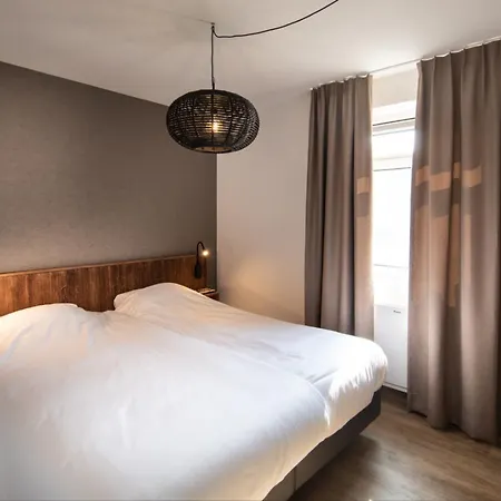 Wellness With Sauna, Outdoor Bath And Shower, Parc Maasresidence