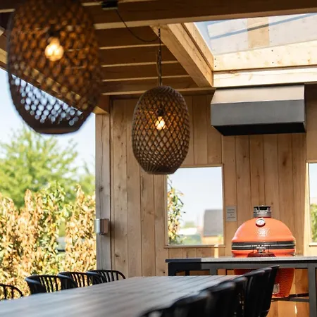 Wellness With Sauna, Outdoor Bath And Shower, Parc Maasresidence