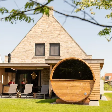 Wellness With Sauna, Outdoor Bath And Shower, Parc Maasresidence Thorn