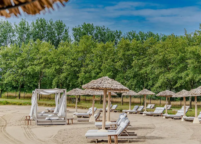 빌라 Wellness With Sauna, Outdoor Bath And Shower, Parc Maasresidence