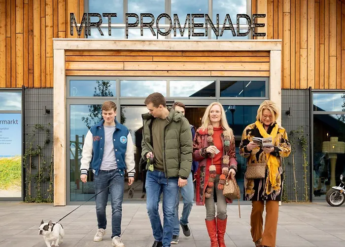 빌라 Wellness With Sauna, Outdoor Bath And Shower, Parc Maasresidence